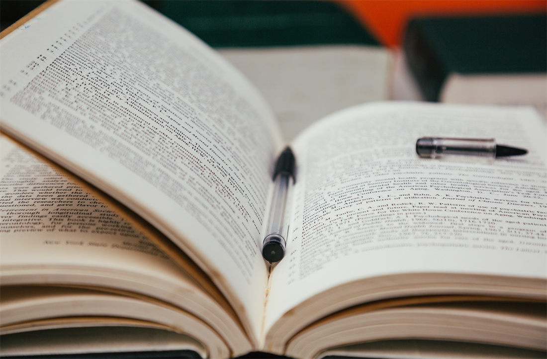 同讀一本書 你我共成長|新明珠集團祿步園區開展“樂學?樂享”讀書分享會